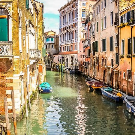Romantica Suite Veneziana Veneza Exterior foto