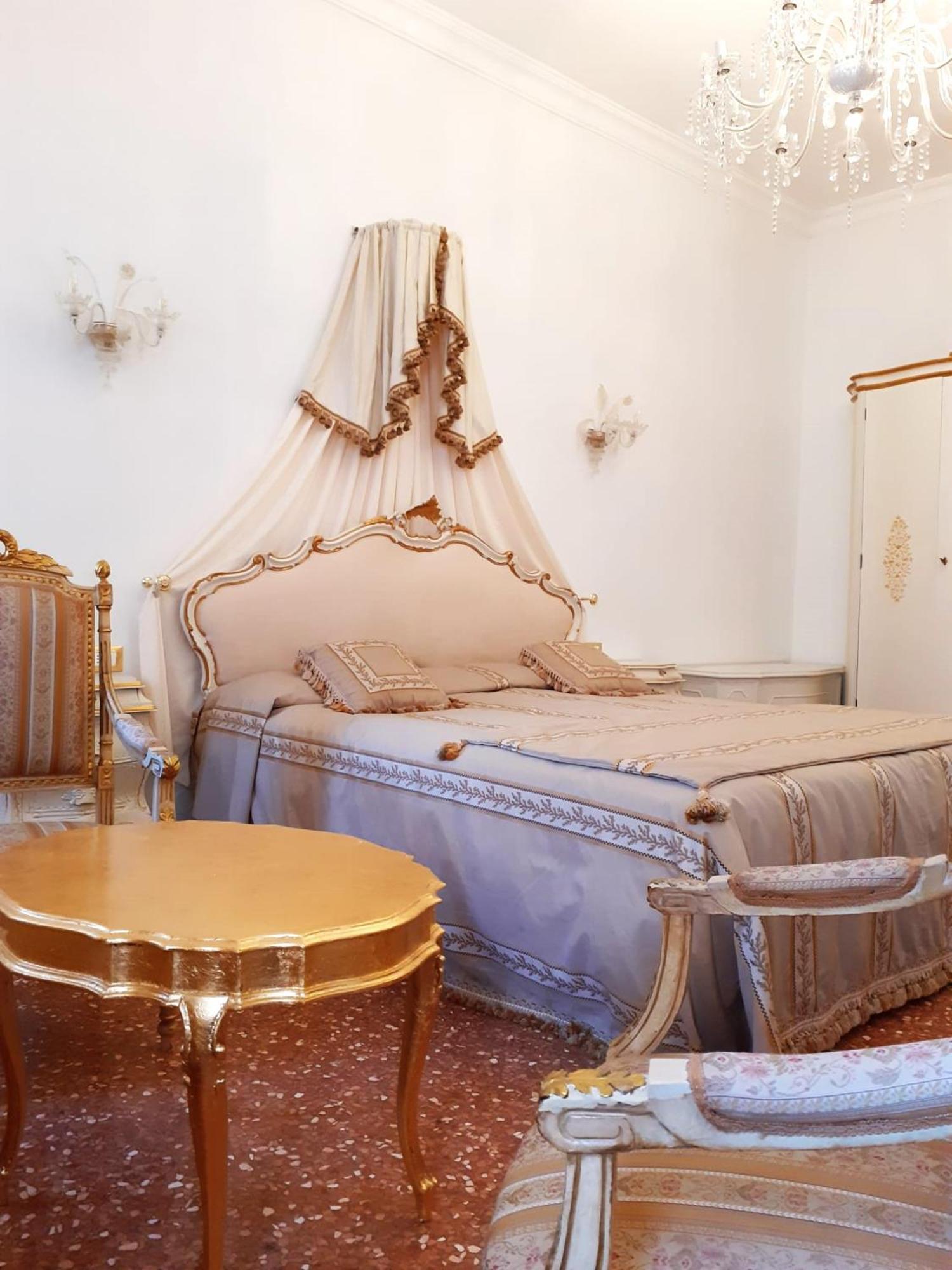 Romantica Suite Veneziana Veneza Exterior foto